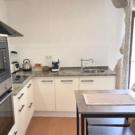 Hébergement de vacances Teresa Caeiro *